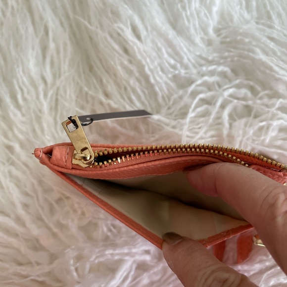 Sienna Mae Wristlet Wallet w/Keychain - Picture 5 of 5